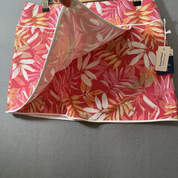 NWT Tommy Bahama Women’s Everyday Active UPF 50 Floral Print Skort Size L - Picture 2 of 11